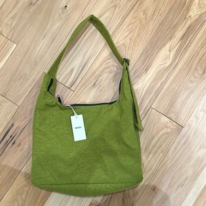 BAGGU nylon Shoulder Bag AVOCADO